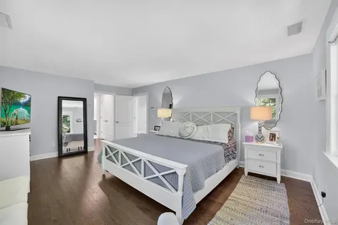 26 Wyndham Close White Plains NY 10605