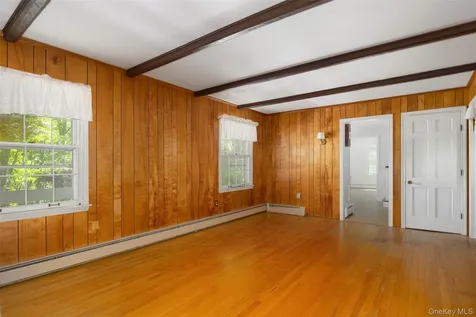 50 Aspinwall Road Red Hook NY 12571