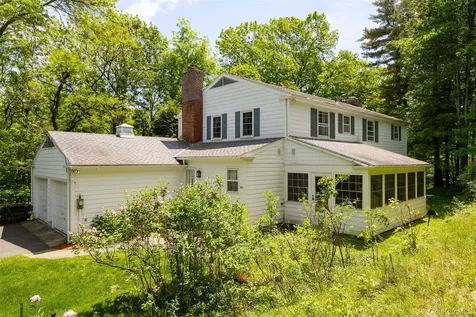 50 Aspinwall Road Red Hook NY 12571