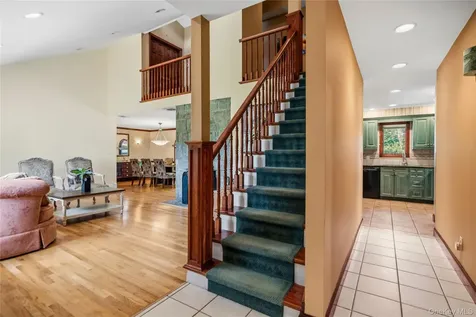 565 Mohawk Road West Hempstead NY 11552