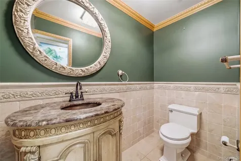 199 Cold Spring Road Syosset NY 11791