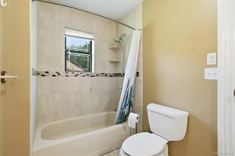 199 Cold Spring Road Syosset NY 11791