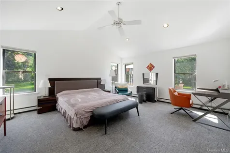 199 Cold Spring Road Syosset NY 11791