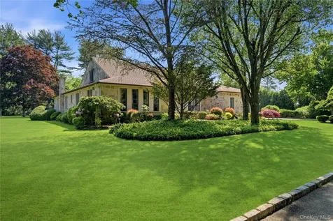 199 Cold Spring Road Syosset NY 11791