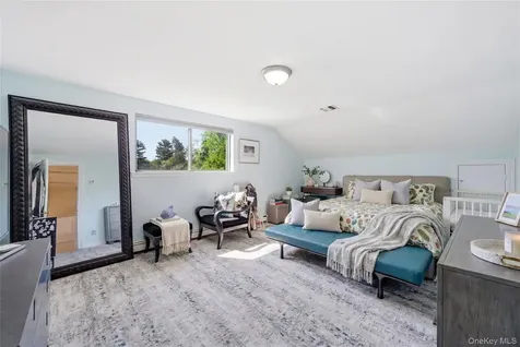 199 Cold Spring Road Syosset NY 11791