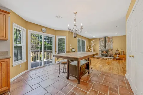 41 N Cozine Road Manorville NY 11949