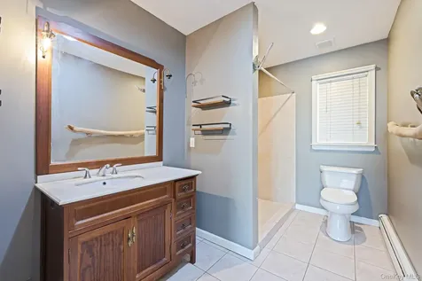 41 N Cozine Road Manorville NY 11949