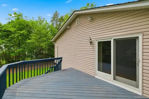 226 Ehrhardt Road Pearl River NY 10965