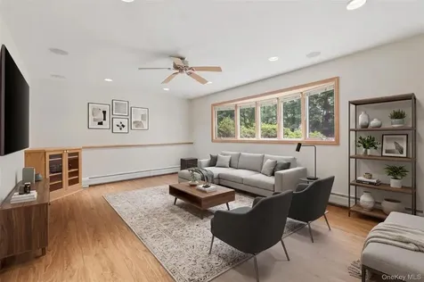 226 Ehrhardt Road Pearl River NY 10965