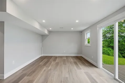 39 Kings Ridge Road Mahopac NY 10541