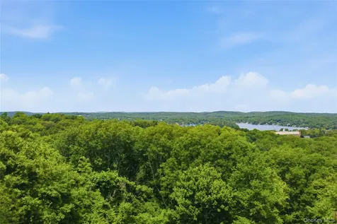 39 Kings Ridge Road Mahopac NY 10541