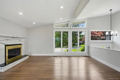 39 Kings Ridge Road Mahopac NY 10541