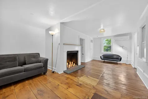 26 Fishkill Road Cold Spring NY 10516
