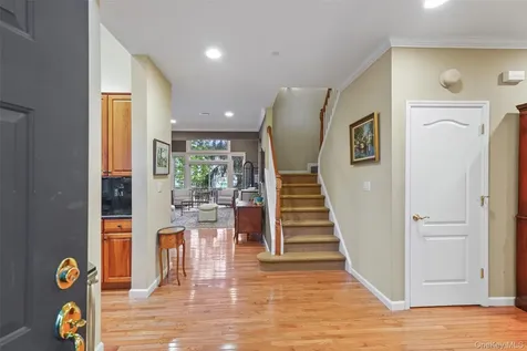 2 Heirloom Lane Rye Brook NY 10573