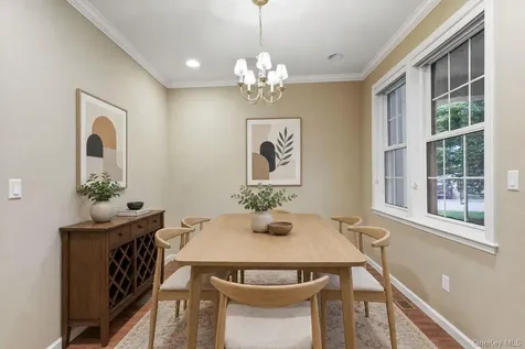 2 Heirloom Lane Rye Brook NY 10573
