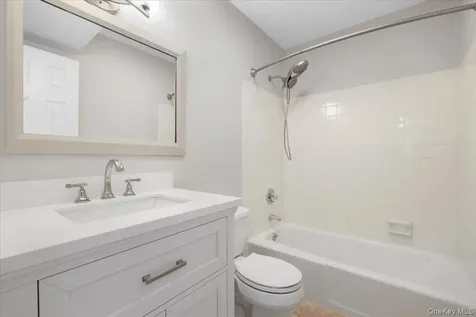 6 Harriman Keep Road Irvington NY 10533