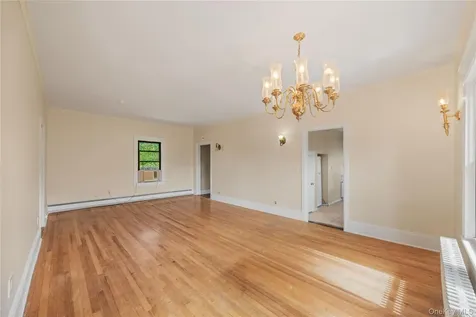 176 Colonial Parkway Yonkers NY 10710
