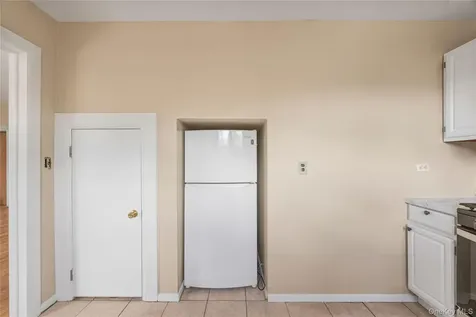 176 Colonial Parkway Yonkers NY 10710