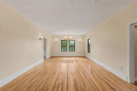 176 Colonial Parkway Yonkers NY 10710