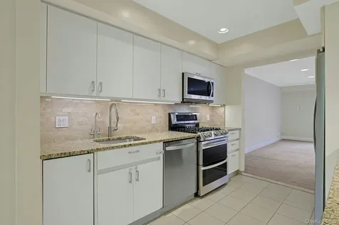 369 Martling Avenue Tarrytown NY 10591