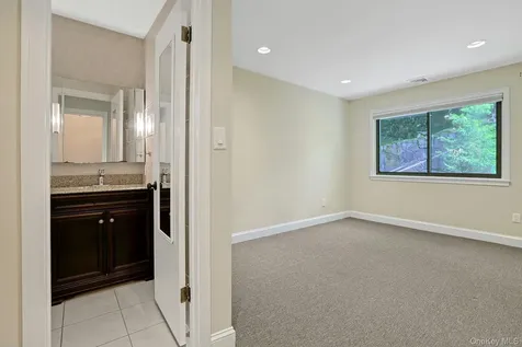 369 Martling Avenue Tarrytown NY 10591