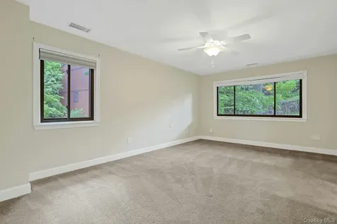 369 Martling Avenue Tarrytown NY 10591