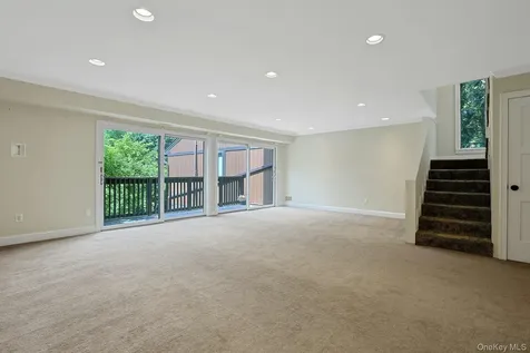 369 Martling Avenue Tarrytown NY 10591