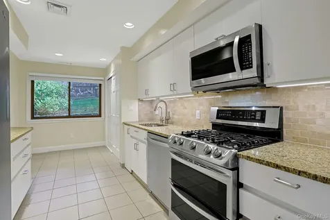 369 Martling Avenue Tarrytown NY 10591