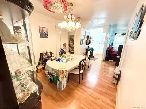 3935 Barnes Avenue Bronx NY 10466