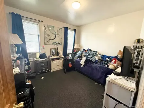3935 Barnes Avenue Bronx NY 10466