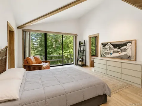8 Cliff Court Carmel NY 10512