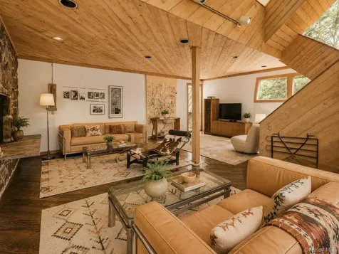 8 Cliff Court Carmel NY 10512