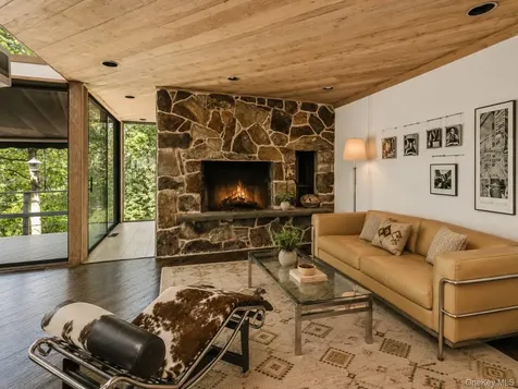 8 Cliff Court Carmel NY 10512