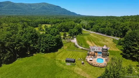 5 - 7 Downer Lane Woodstock NY 12498