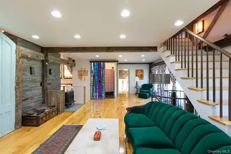 5 - 7 Downer Lane Woodstock NY 12498