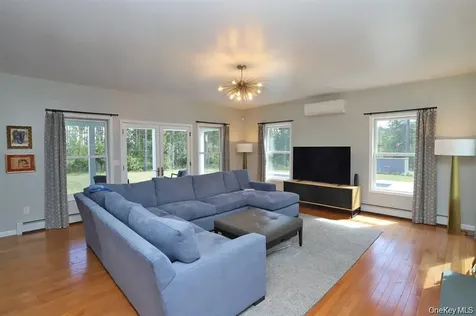118 Froehlich Drive Callicoon NY 12723