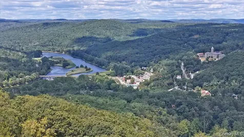 118 Froehlich Drive Callicoon NY 12723