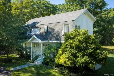 19 Blues Quarry Woodstock NY 12498