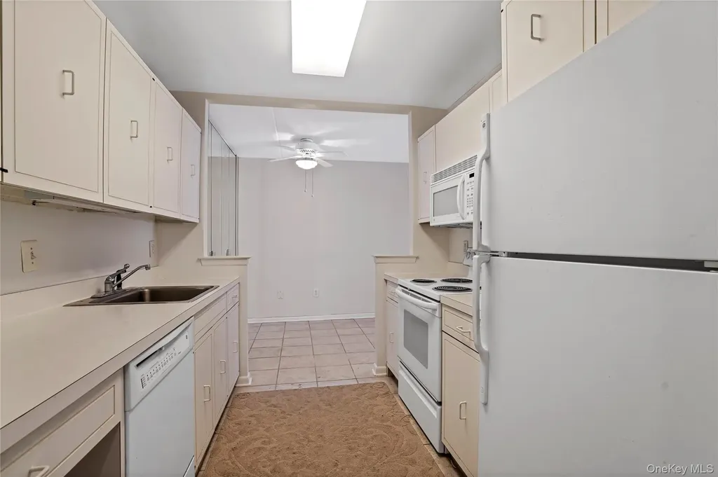 200 High Point Drive Hartsdale NY 10530