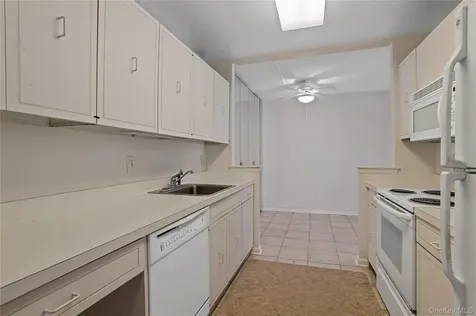 200 High Point Drive Hartsdale NY 10530