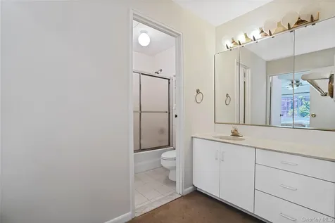 200 High Point Drive Hartsdale NY 10530