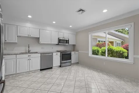 758 Heritage Hills Somers NY 10589