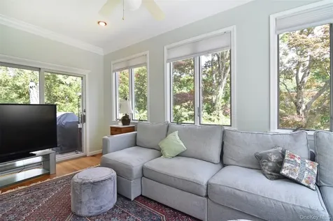 251 Mount Hope Boulevard Hastings-on-hudson NY 10706