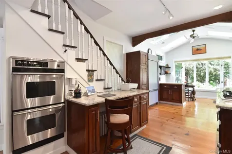 251 Mount Hope Boulevard Hastings-on-hudson NY 10706