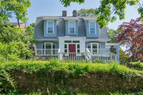 251 Mount Hope Boulevard Hastings-on-hudson NY 10706