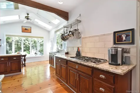 251 Mount Hope Boulevard Hastings-on-hudson NY 10706