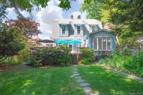 251 Mount Hope Boulevard Hastings-on-hudson NY 10706