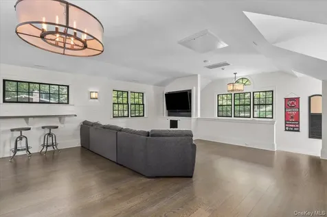 135 Pines Bridge Road Katonah NY 10536