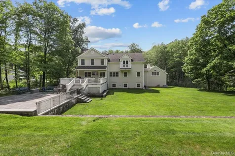 135 Pines Bridge Road Katonah NY 10536