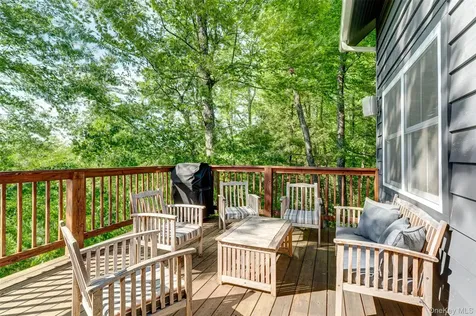 119 Lake Ridge Road Narrowsburg NY 12764